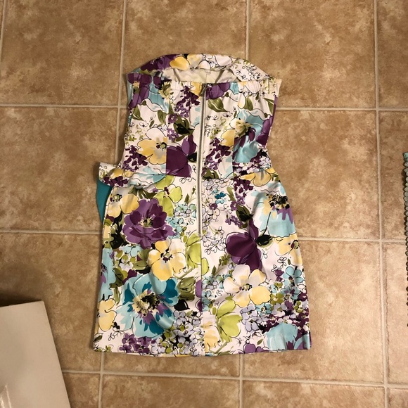 Strapless floral dress - Picture 2 of 2